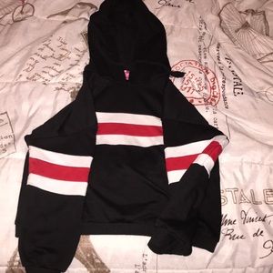 I’m selling a croptop